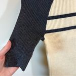 BDG ✨  Sloan Sweater Tee Gray Cream Medium NWT Photo 3