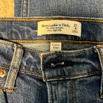 Abercrombie & Fitch Abercrombie Curve Love Ultra High-Rise Photo 1