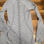 Lululemon  Swiftly Tech Long Sleeve 2.0 full length 2 Photo 2