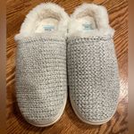 Toms NWOT SLIDE ON SHOES Photo 0