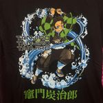 Tanjiro demon slayer anime tshirt size medium  Photo 1