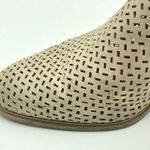 Dolce Vita Beige Laser Cut Closed Toe Heeled Mules Size 10 Tan Photo 3