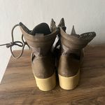 Steve Madden  Olive Green Platform Grady Booties Size 9.5 Photo 3
