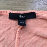 Gap 5/$15 peach short sleeves tee shirt v Neck Photo 1