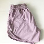 Lululemon  Hotty Hot Short 4" Lilac Quartz, 4 Photo 8