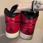 Air Jordan 1 High Retro GS ‘Chicago Bulls’ 2009 Photo 3