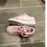 Nike  pink sneaker -6 Photo 3