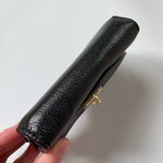 Tory Burch New condition black leather turn lock mini wallet Photo 3