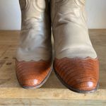 Justin Boots Vintage Justin 6.5 Two Toned Stitched Leather Cowgirl Boot Western Cap Toe Photo 9