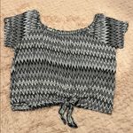 a.n.a FREE in bundle |  Women's Black and White Zigzag Top Photo 0