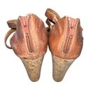Miz Mooz Brown Leather Kiara Cork Wedge Espadrille Sandals Shoes size 8.5 Photo 4