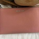 Michael Kors NEW!! Jet Set Travel Leather Wristlet Clutch – Rose Dust Photo 0