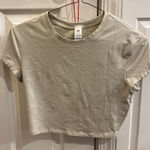 Alo Yoga  Cropped Shirt Photo 0