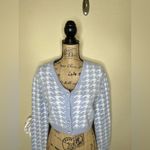 Haute Monde NTM: Light Blue & White Cropped Houndstooth Cardigan Size Medium Photo 2