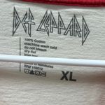 Def Leppard  Cropped Band Tee size XL Photo 3