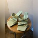 Minty Green Double Braided Strap Kitten Heels Womens Size 6 Photo 5