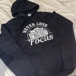 Unisex Brand new black and white hooded sweatshirt print “never lose focus” Photo 0