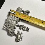 Signed JJ Noah's Ark Pewter Tone Brooch Pin Jonette Jewelry Dangling Charms Silver Photo 5