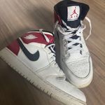 Nike Air Jordan 1 Mid Photo 4