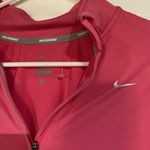 Nike  pink quarter zip Longsleeve medium Photo 2