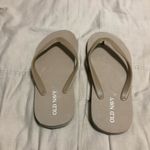 Old Navy  Tan flip flops Sandals NWOT size 7/8 Photo 1