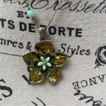 None Floral Pendant Necklace And Heart Earrings Set Photo 1