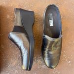 Munro  leather Bronz metallic platform clogs sz 8.5 Photo 1