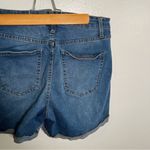 No Boundaries  Denim Shorts Medium Wash Cuffed Mid-Rise 13 Photo 7