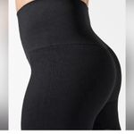 Blanqi Compression Everyday Leggings Photo 2