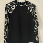 Hurley  long sleeve black size small sun, protector Photo 0