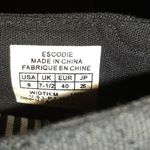 Easy Spirit  Shoes SIZE 9 Photo 3