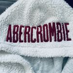 Abercrombie & Fitch White Fleece Sherpa Pullover Hoodie | Size: M Photo 3