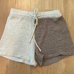 Blu Pepper Women’s Knit Shorts Neutral Drawstring Size Medium Photo 0
