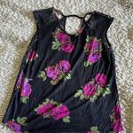 Kirra ‎ XS Top. Black Floral Photo 0