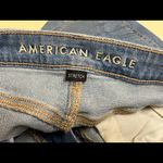 American Eagle  Stretch Cuffed Mom Short - Size 2 - EUC Photo 3