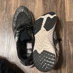 Nike FlyKnit Tennis Shoes Photo 2