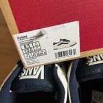 Vans  Hylane Shoe Varsity White/Blue Women 10.0 US Mens 8.5 US Photo 10