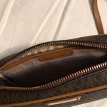 Michael Kors Jet Set East West Crossbody Photo 5