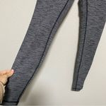 Lululemon Wonder Under Gray/Black Full Length Leggings 6 Photo 2
