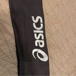 ASICS Dark Gray Grey Leggings Big Logo back zipper pocket XL Athleisure Yoga Photo 4