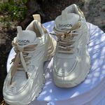 Women's Cream Athletic Shoes White Size 6.5 Photo 0