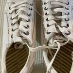 Taos Footwear Women's Cream Sneakers White Size 7.5 Photo 1