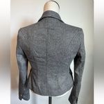 EXPRESS Tweed Blazer Y2K Suit Jacket Black & White Sz O
Cropped Fitted Photo 4