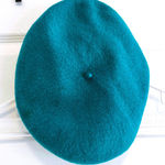 Vintage Ultrabasque 100% Wool Beret Made in Czech Republic Green Photo 0