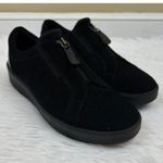 Clarks Women's Layton Rae Slip-On Black Suede Sneaker Size 9 Wide Photo 1