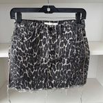 MOTHER The Vagabond Mini Fray Skirt in Greyscale Spot On Gray Size 2 Photo 5
