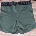 Nike  Pro Photo 1