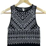 Fabletics Veranda Seamless Cropped Tank in Black/Grey Size Size M Photo 3