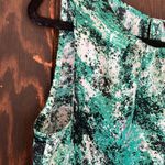 The Limited  size small woman’s green, white, and black short sleeve blouse Photo 3