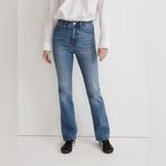 Madewell  Skinny Flare Jeans in Fairson Wash NK889 Size 27 Photo 5